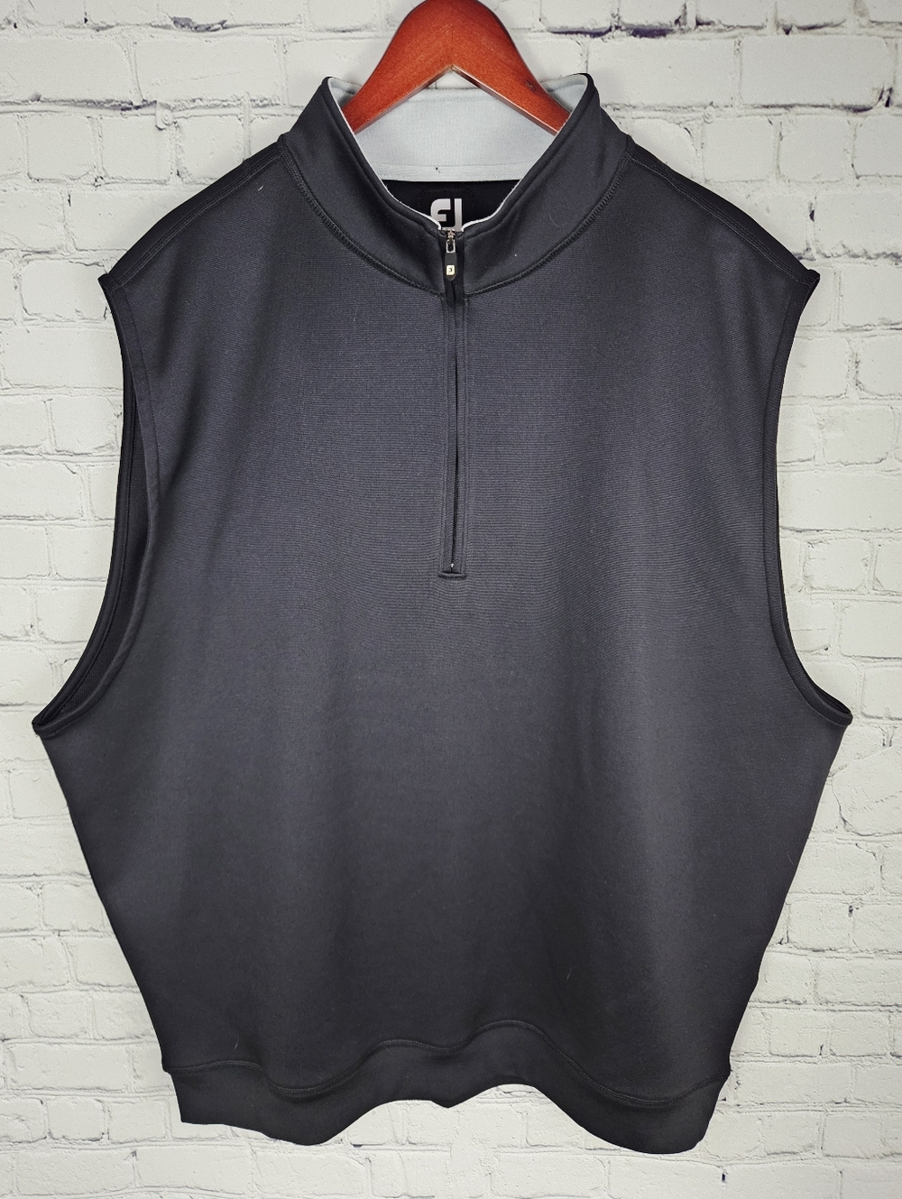 FOOTJOY | ⅓ zip golf pullover vest
